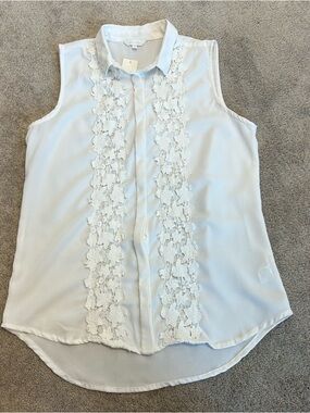RW&Co white Sleeveless Lace-Trim Button Front Top Sz M NWT